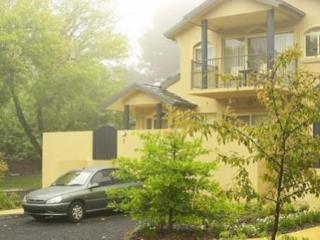 Falls Mountain Retreat Blue Mountains Apartment