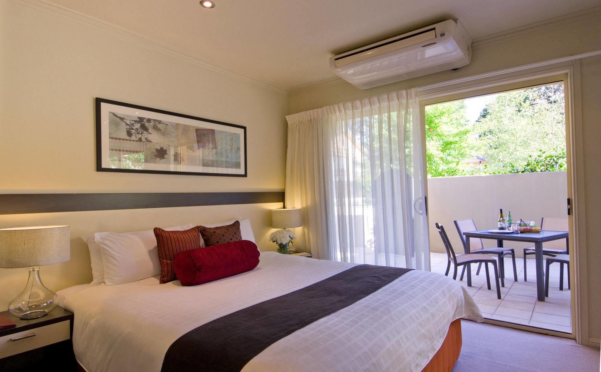 Falls Mountain Retreat Blue Mountains Wentworth Falls